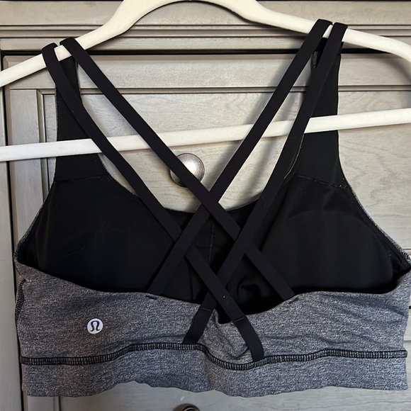 Lululemon Energy Bra - Picture 5 of 6